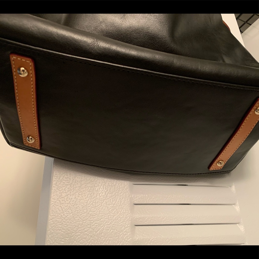 AUTHENTIC DOONEY & BOURKE - Picture 10 of 15